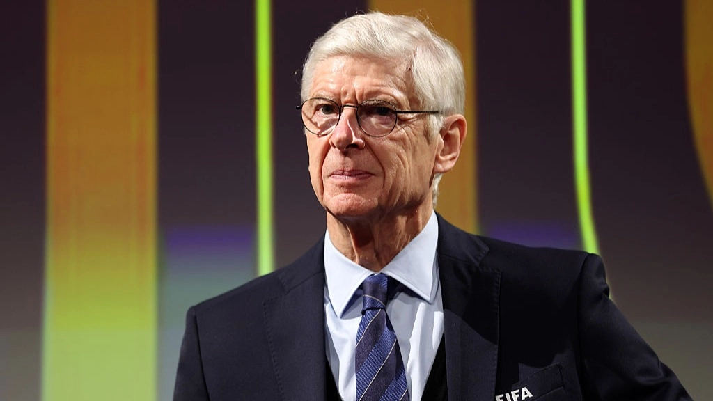 Arsène Wenger’s new offside rule used for the first time as fans are left divided