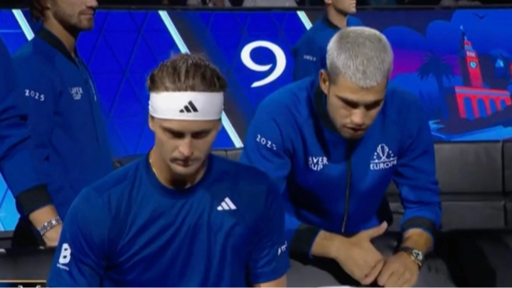 Carlos Alcaraz 'Ignored' by Alexander Zverev in Awkward Laver Cup Incident