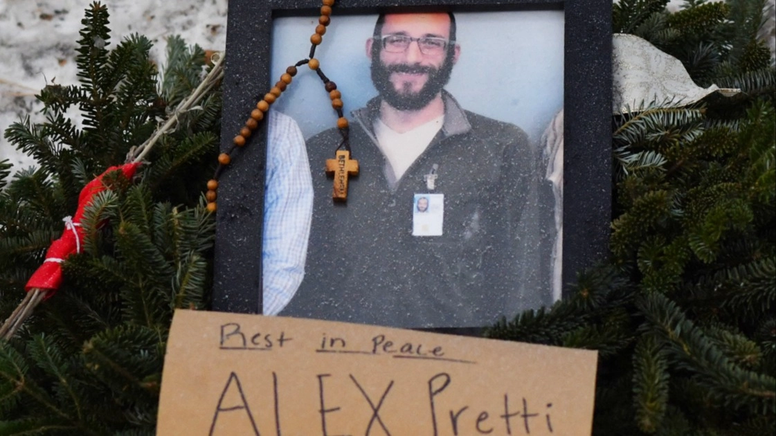 Fox Sports Host Slammed For 'Unhinged' Post After Alex Pretti Killing