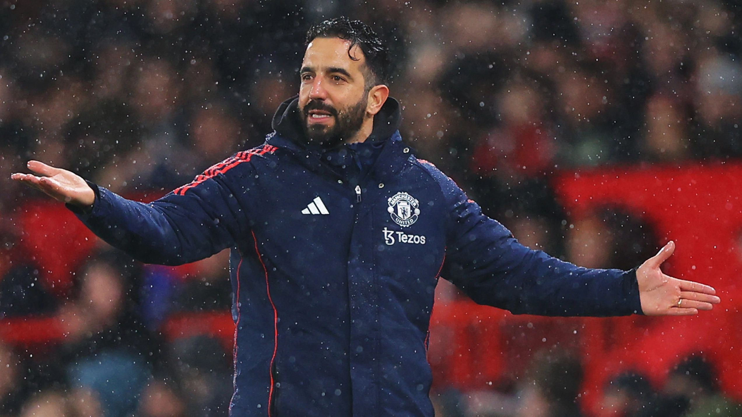 Man Utd fans want star player sold ASAP after Ipswich game with replacement already lined up 