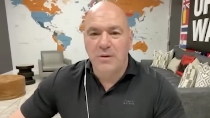 Dana White Brands Eddie Hearn a 'Lunatic' in Rant as Boxing Promoter Fires Back