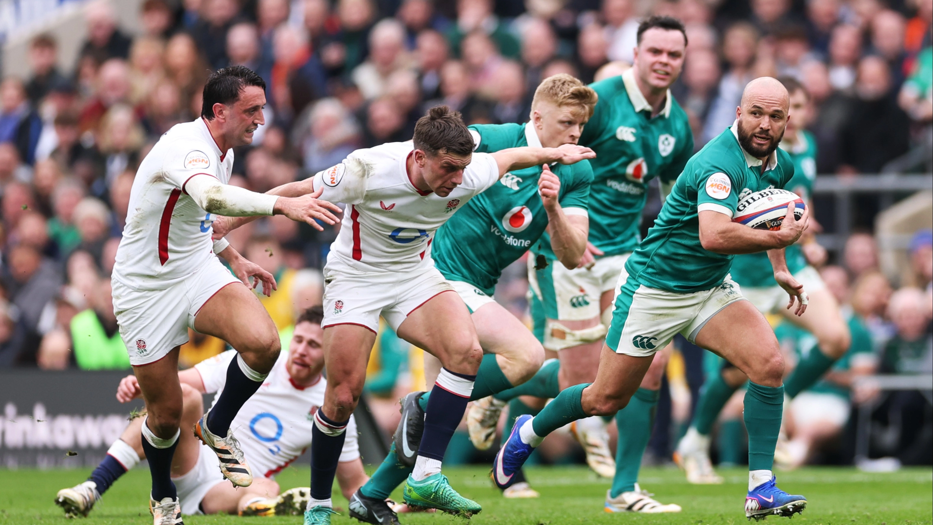 Fans in agreement on England star’s ‘final’ game after ‘nightmare performance’ against Ireland