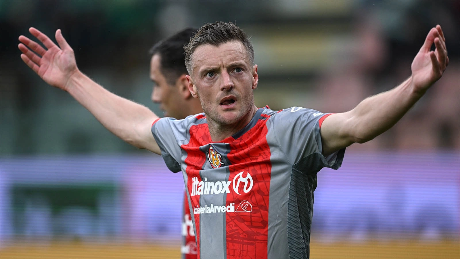 Jamie Vardy lined up for blockbuster move as four 'possible' offers remain on the table