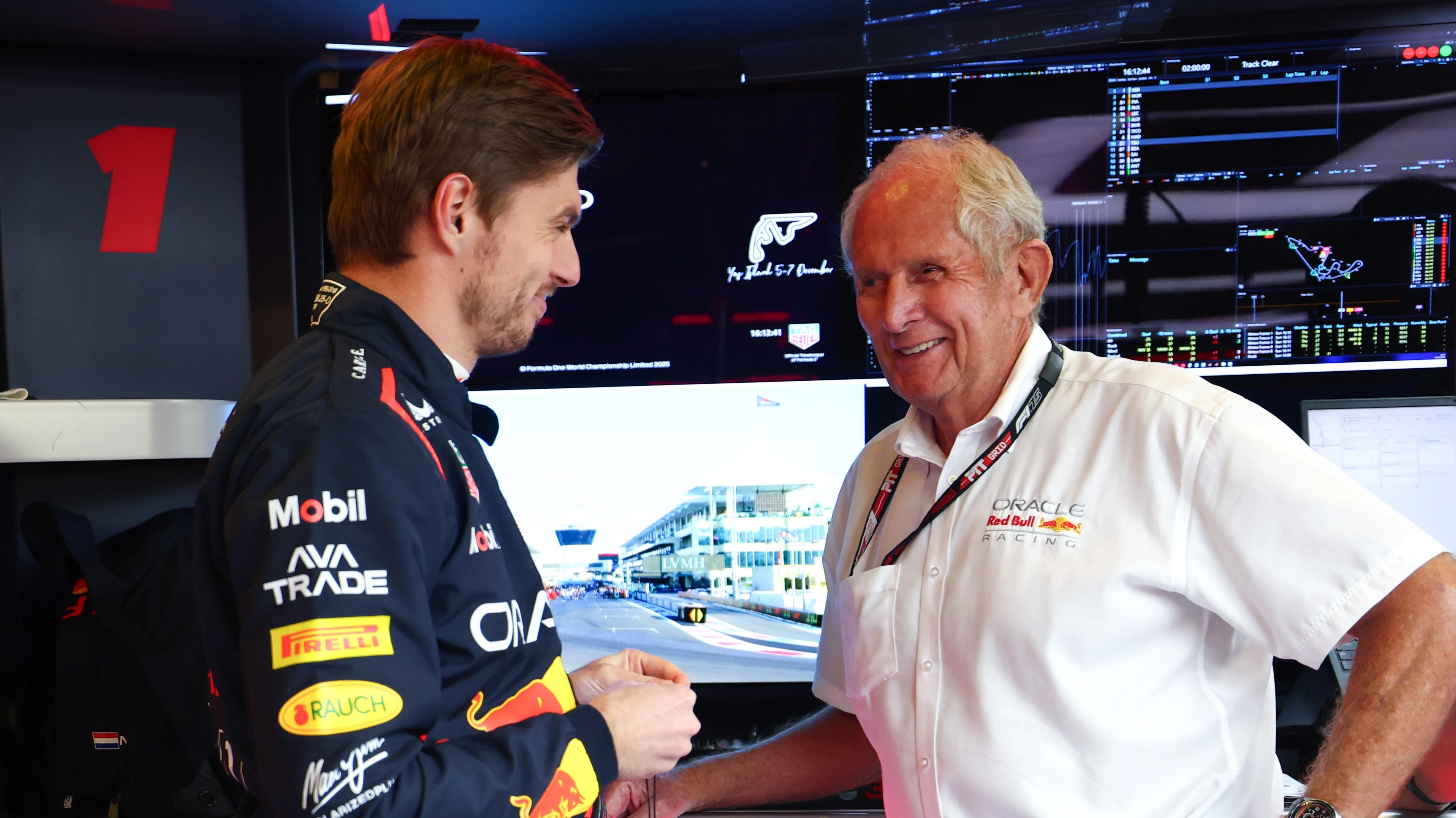 Max Verstappen Dealt Huge Blow With Helmut Marko ‘Set To Leave’ Red Bull