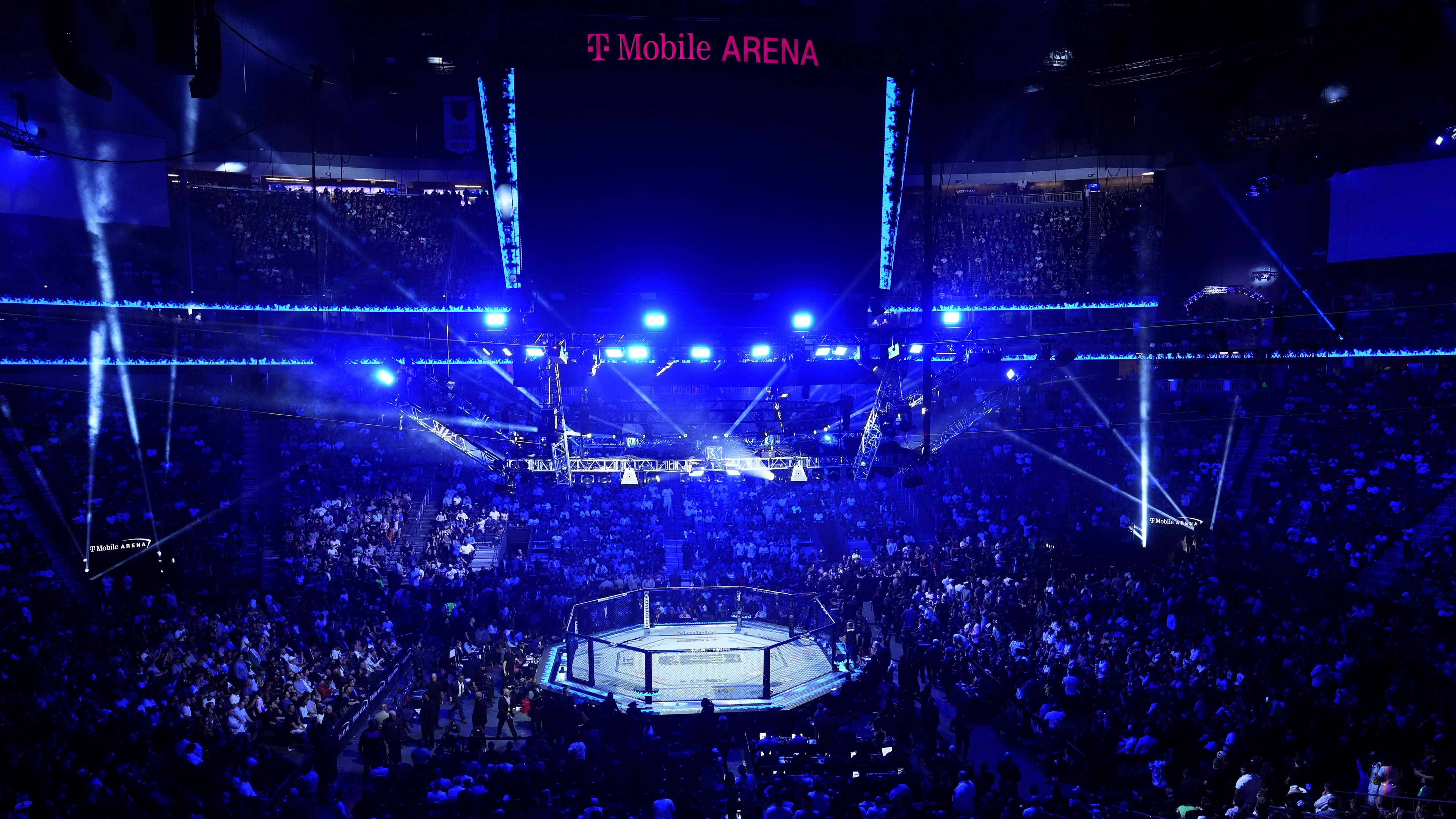 UFC 313 suffers major blow as fighter pulls out of Las Vegas event 