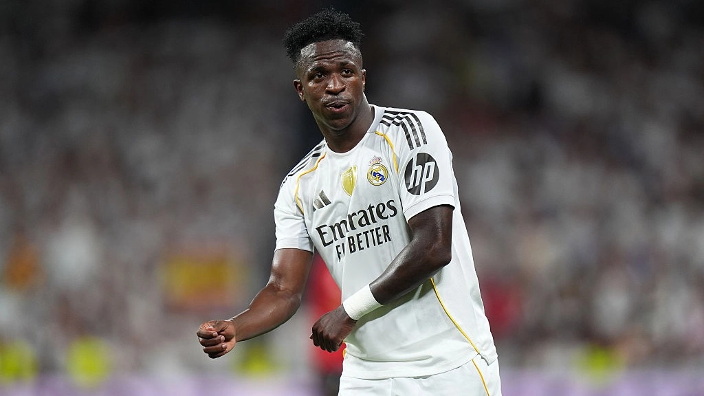 Arsenal fans convinced Vinicius Jr transfer is on after Roc Nation post as Mikel Arteta acts