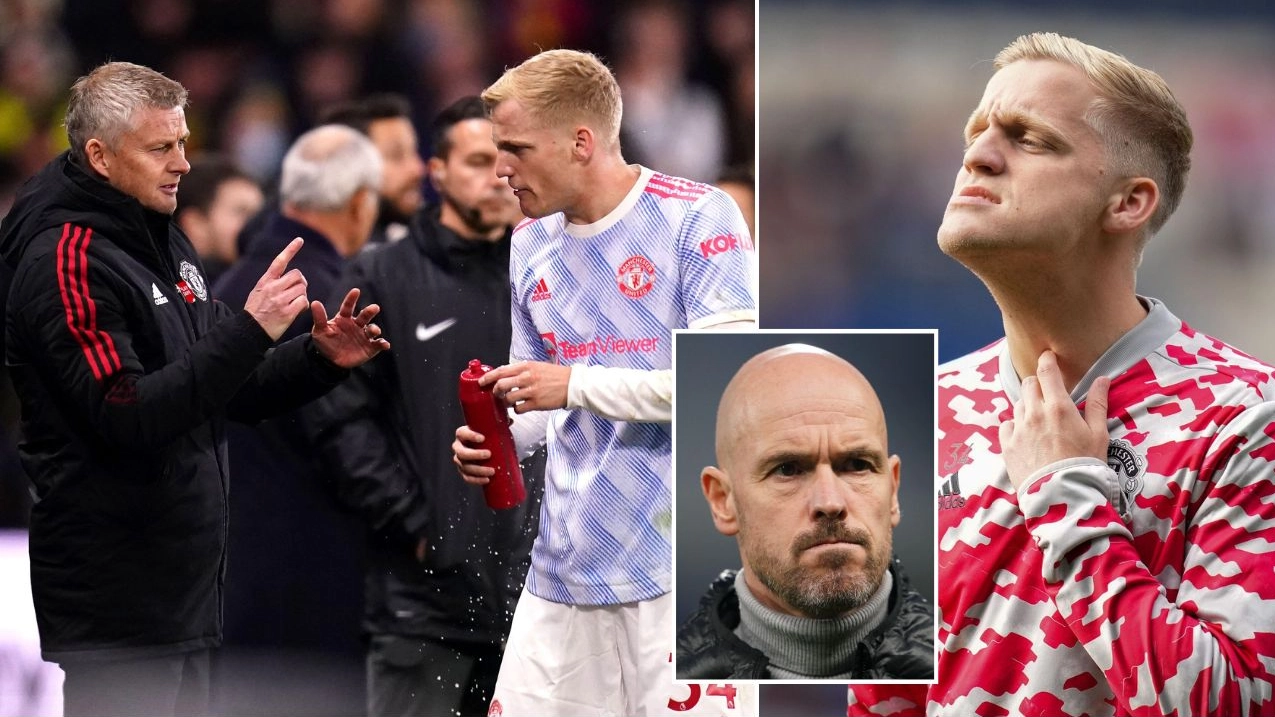 Man Utd flop Donny van de Beek now worth next to nothing as transfer value estimated