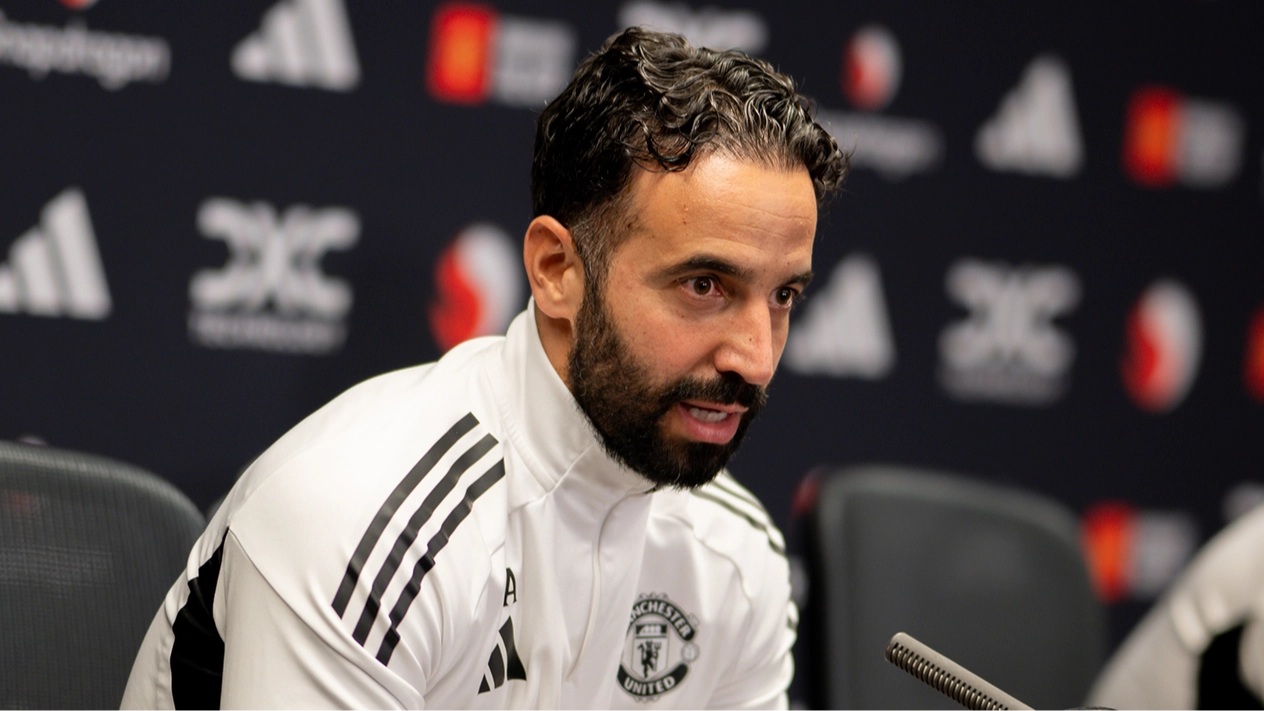 Ex-Man City Boss ‘Tells Friends’ He’s Candidate for Man Utd Job