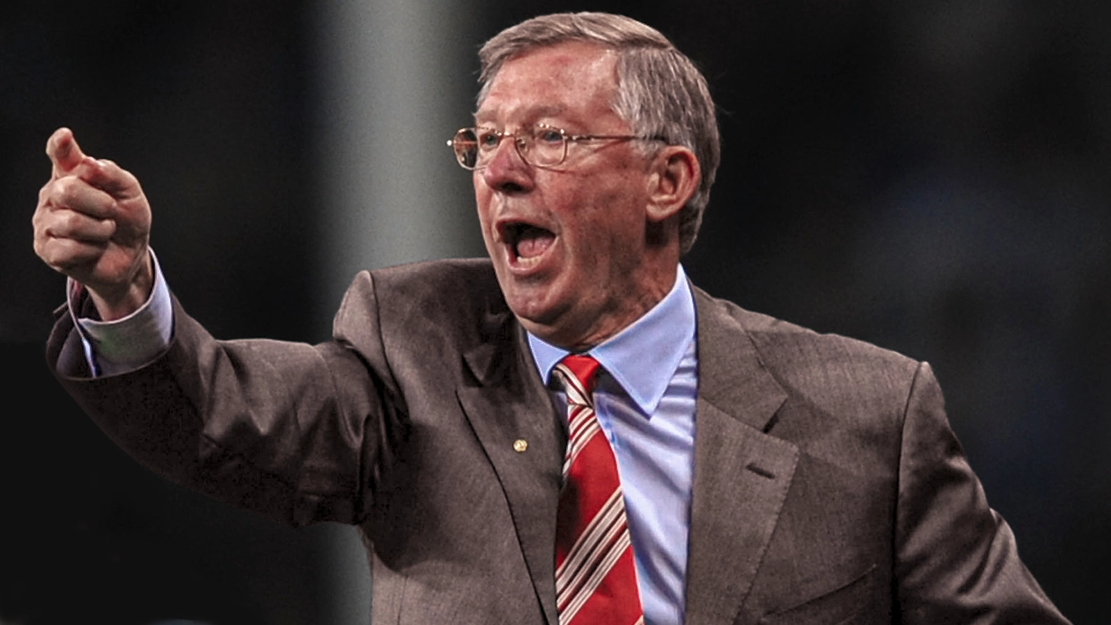 Sir Alex Ferguson gave Man Utd star 'hairdryer treatment' after being caught on CCTV at nightclub