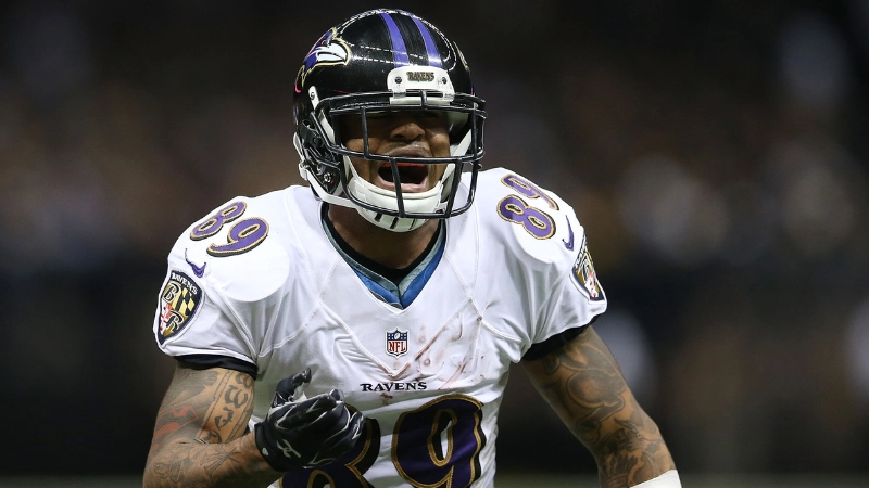 Ex-NFL star sued for huge sum under 'homewrecker law' for alleged affair with man's wife