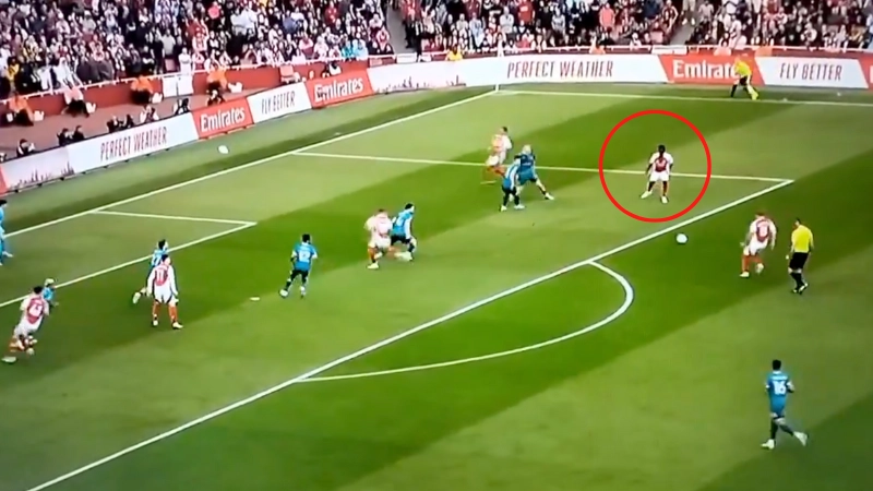Fans spot what Bukayo Saka did when Martin Odegaard had the ball in Arsenal defeat to Bournemouth and it speaks volumes