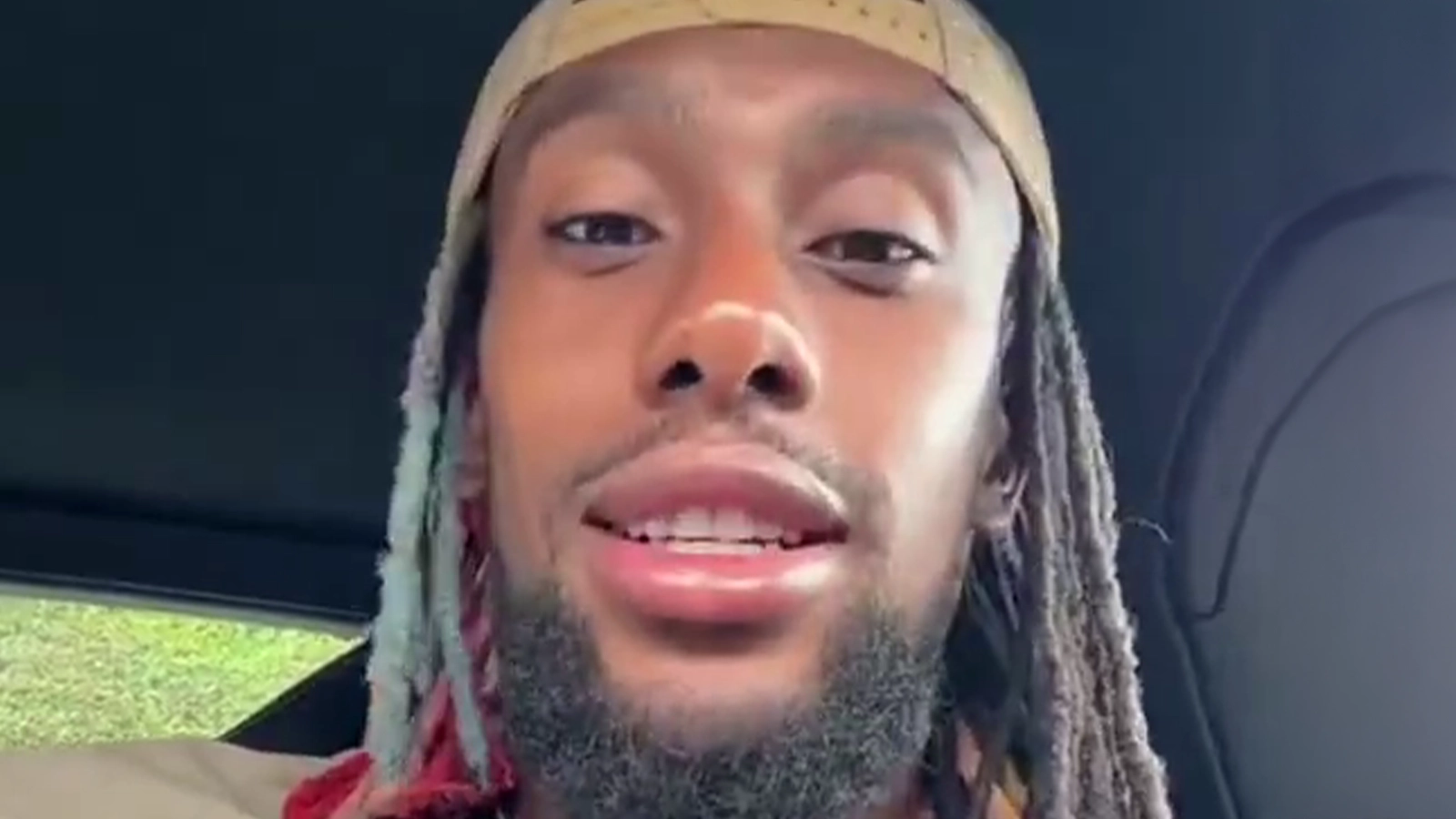 Alex Iwobi 'banned' from using Snapchat at Fulham as fans convinced he leaked major announcement