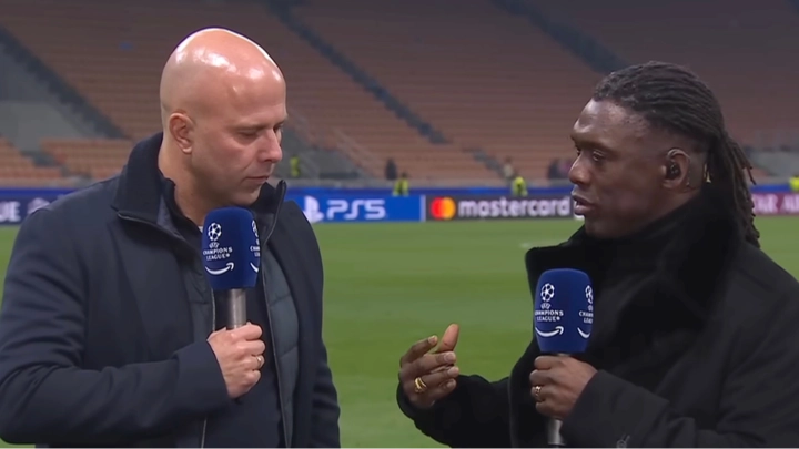 Clarence Seedorf Grills Arne Slot in Remarkable Interview Over Mo Salah