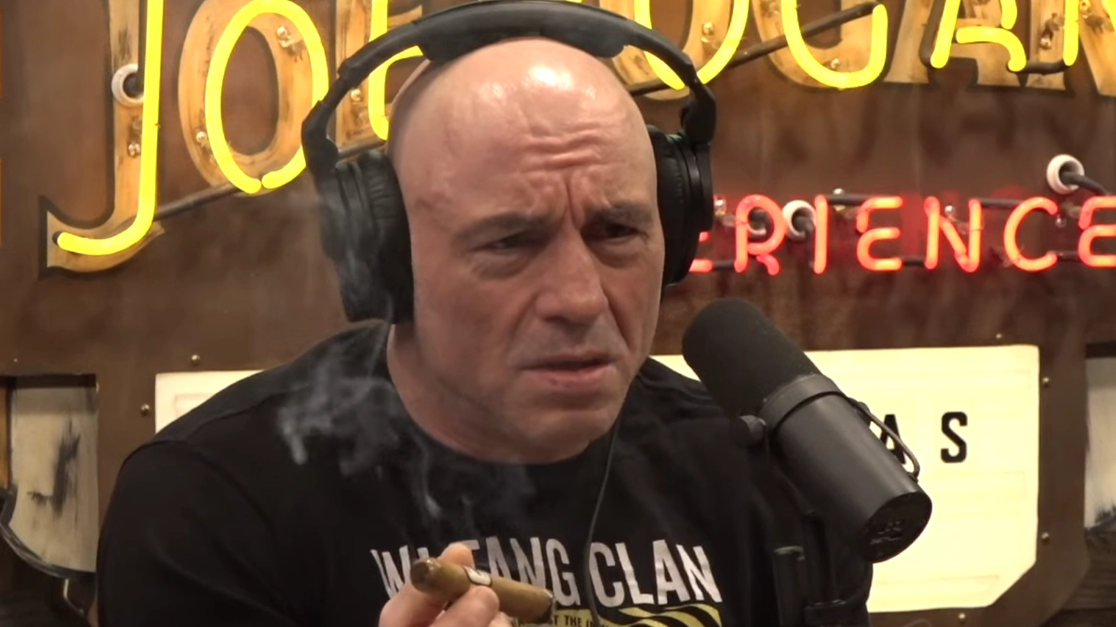 Joe Rogan called out by his own podcast guest seconds into fiery episode as clip goes viral