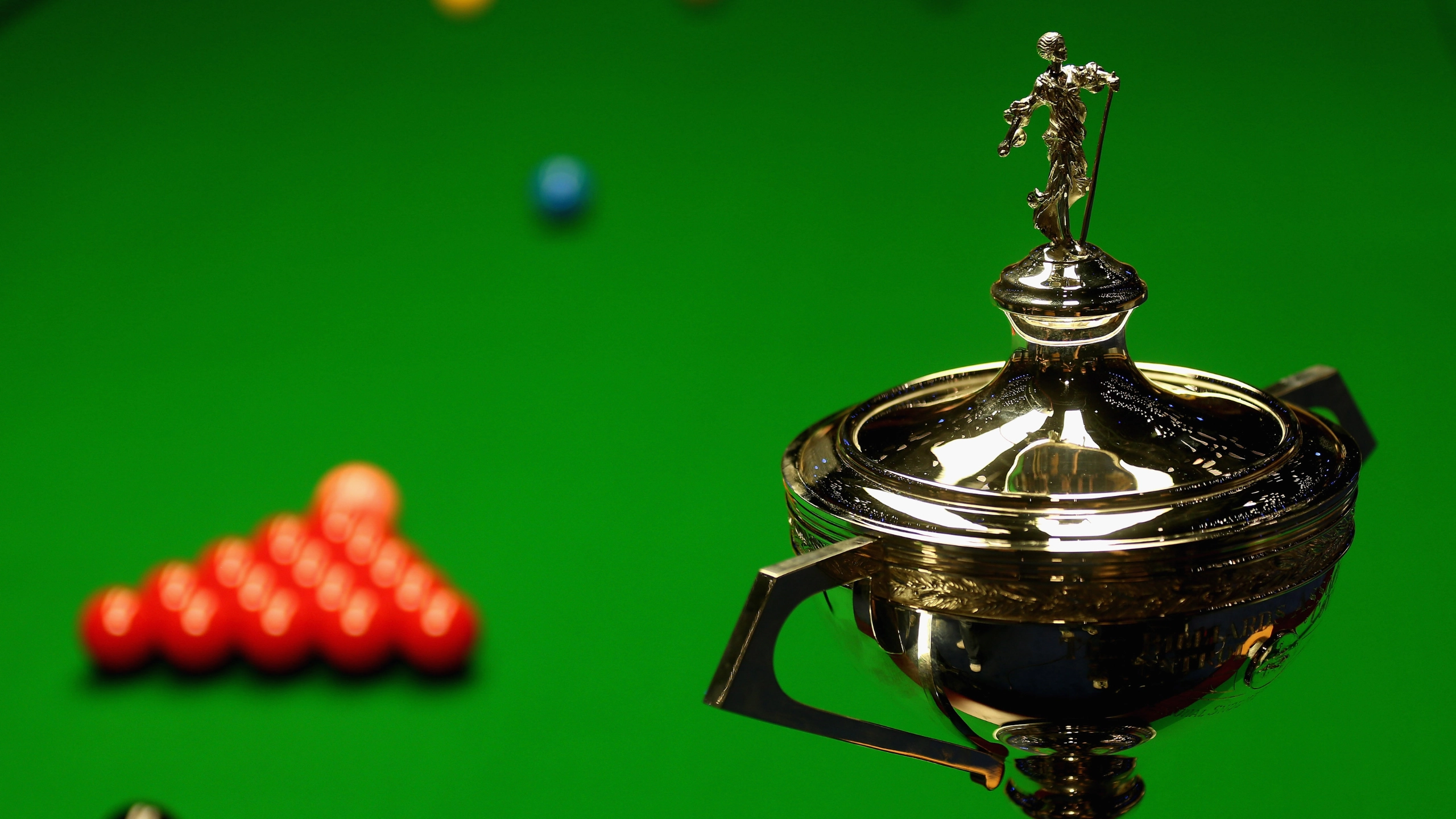Former world snooker champion Graeme Dott BANNED days before the start of the tournament