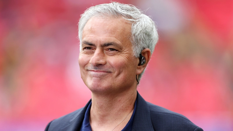 Jose Mourinho tried to sign 'favourite enemy' for three different clubs and got turned down each time
