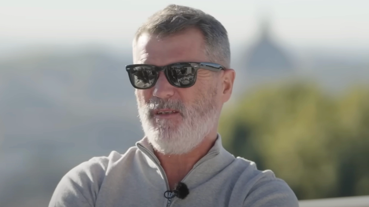 Roy Keane Disagrees With Neville And Scholes on Best Premier League Midfielder