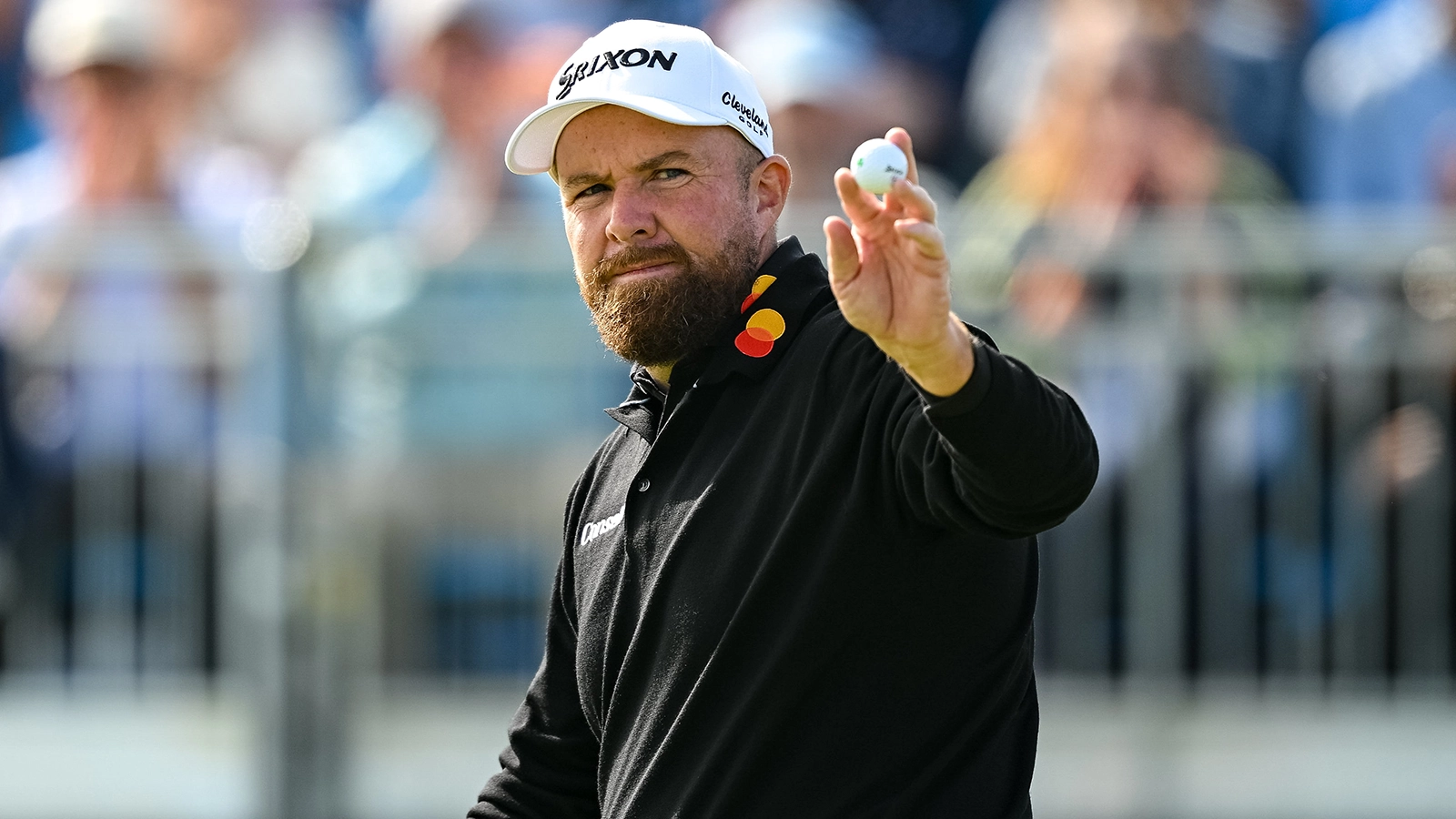 Shane Lowry forced to take drastic action in viral incident at Irish Open
