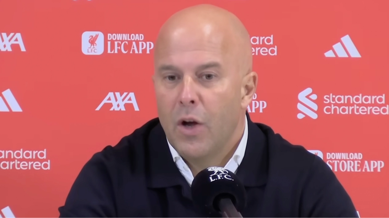 Arne Slot Responds to Liverpool Fans Over Palace Starting XI Criticism
