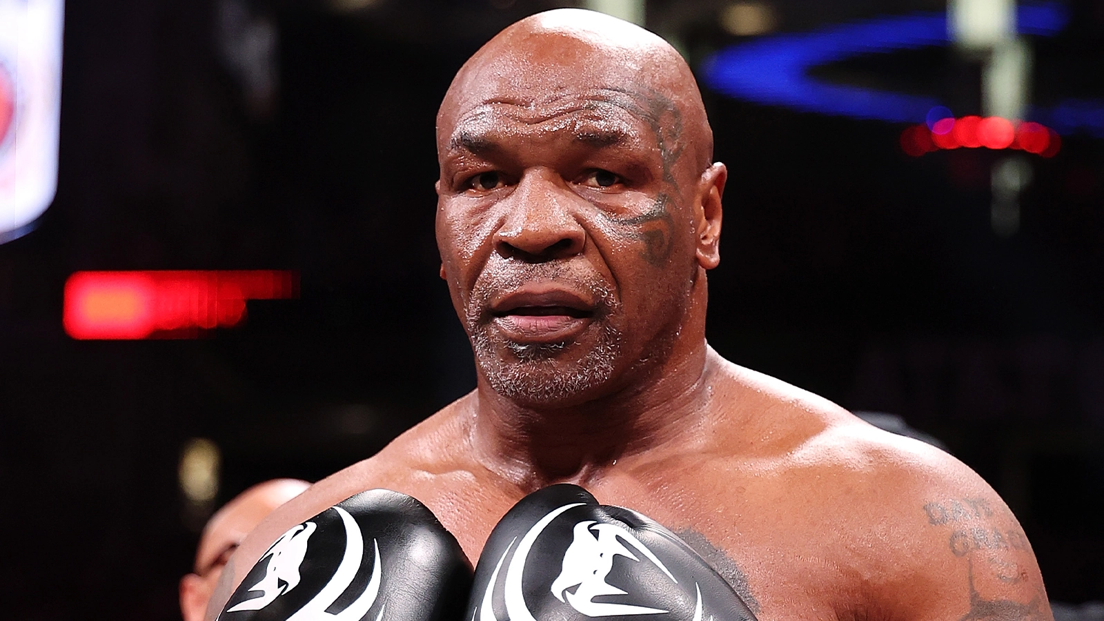 Mike Tyson vs Floyd Mayweather Fight Set To Include Unusual Rule