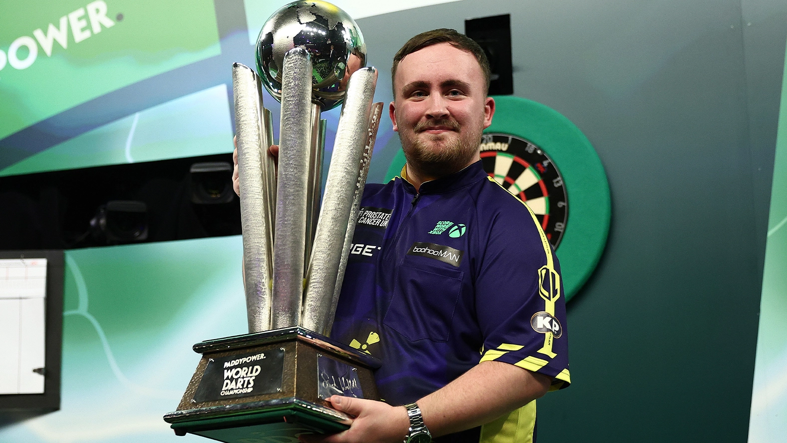 Darts Star Leaks PDC Payslip to Show Just How Much Players Are Really Paid