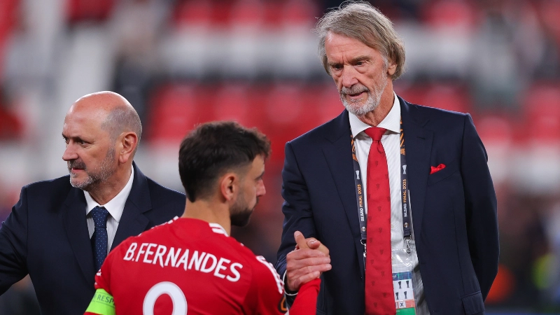 Man Utd insider reveals new contract clauses every player has had to sign under Sir Jim Ratcliffe
