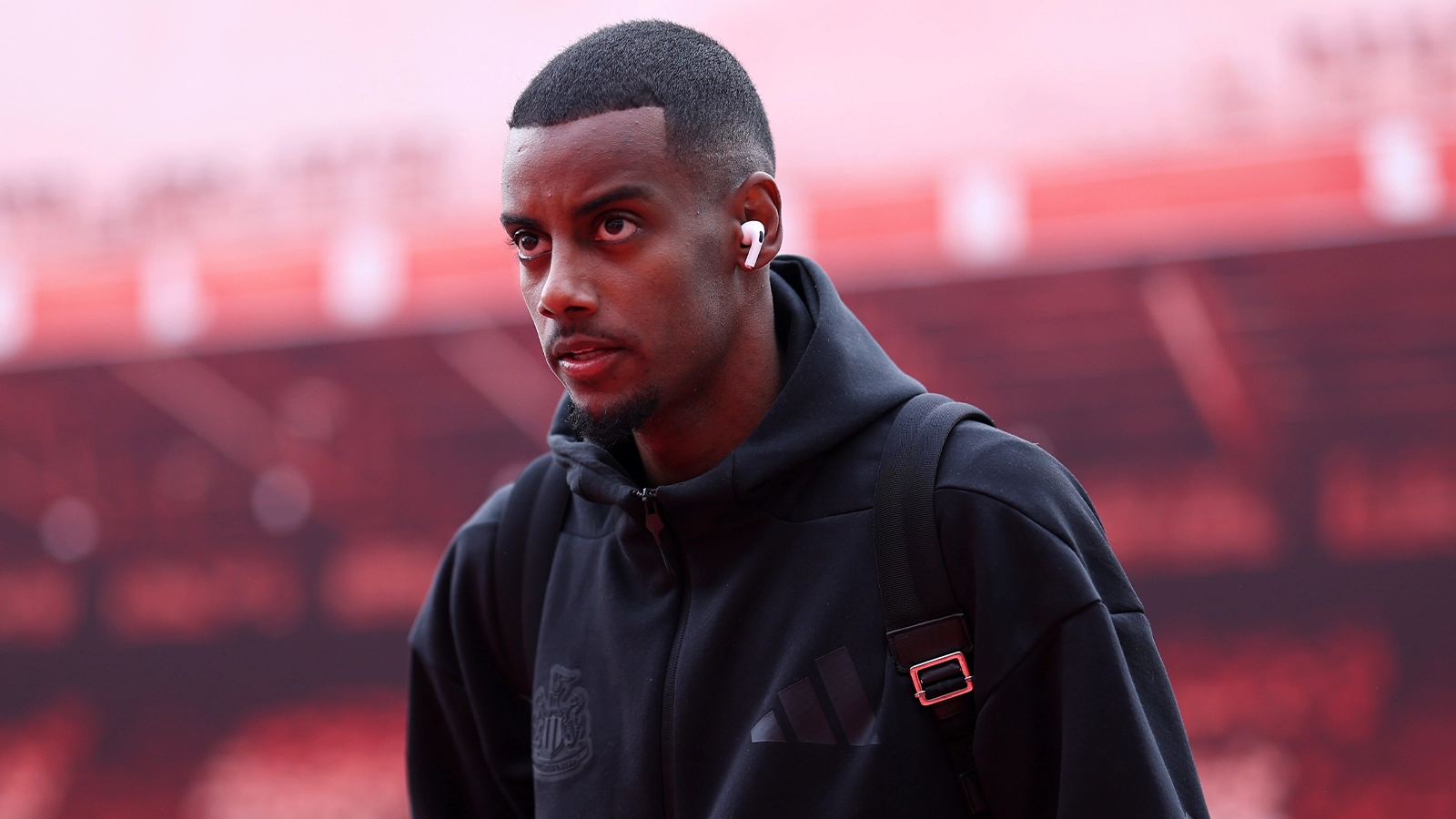 Alexander Isak could be about to cost Newcastle huge sum of money as nightmare scenario revealed