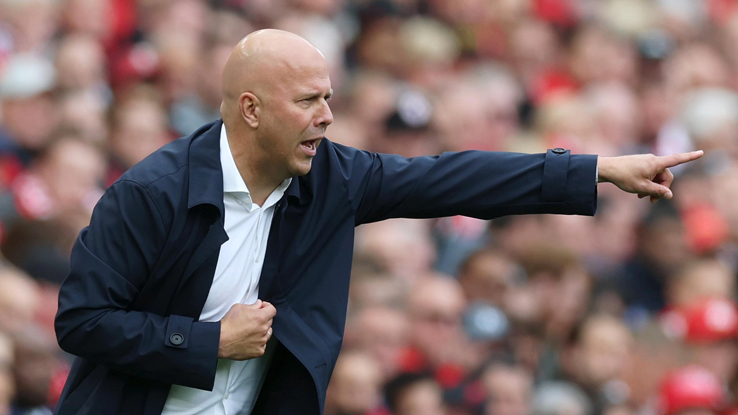 Arne Slot draws up three-man shortlist after Liverpool hit with major departure