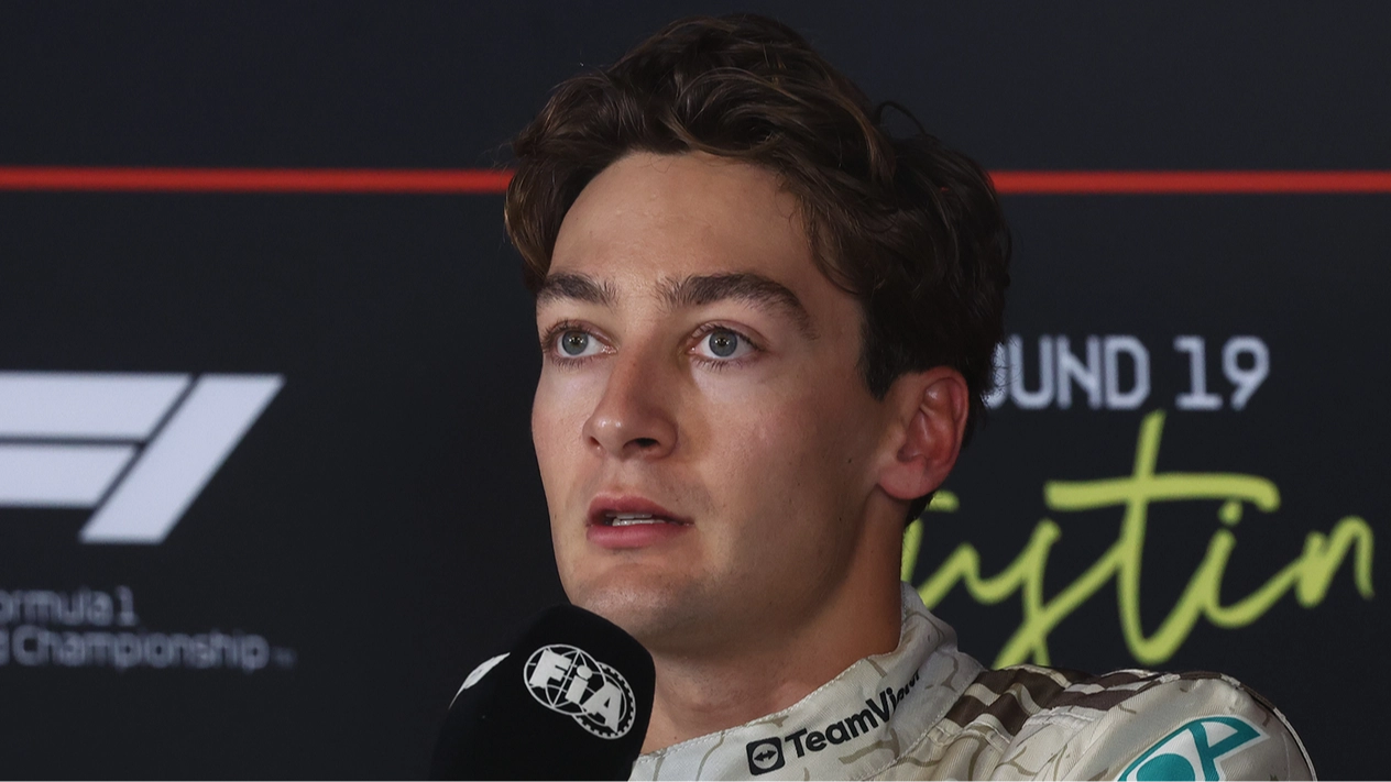 George Russell's Reaction After Seeing Piastri And Norris Crash on TV Speaks Volumes