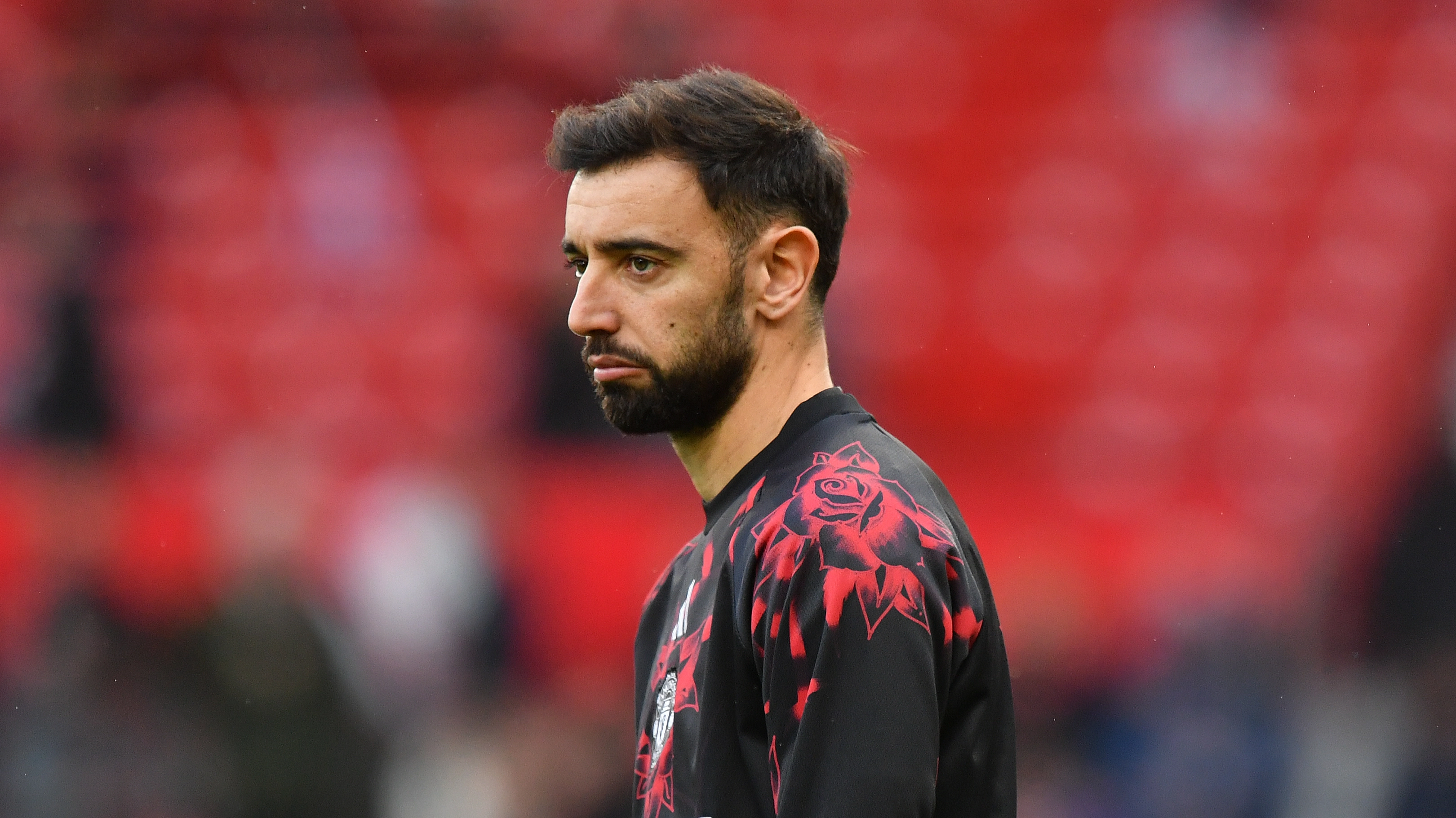 Man Utd make decision on selling Bruno Fernandes after Como outburst as INEOS plan clever move