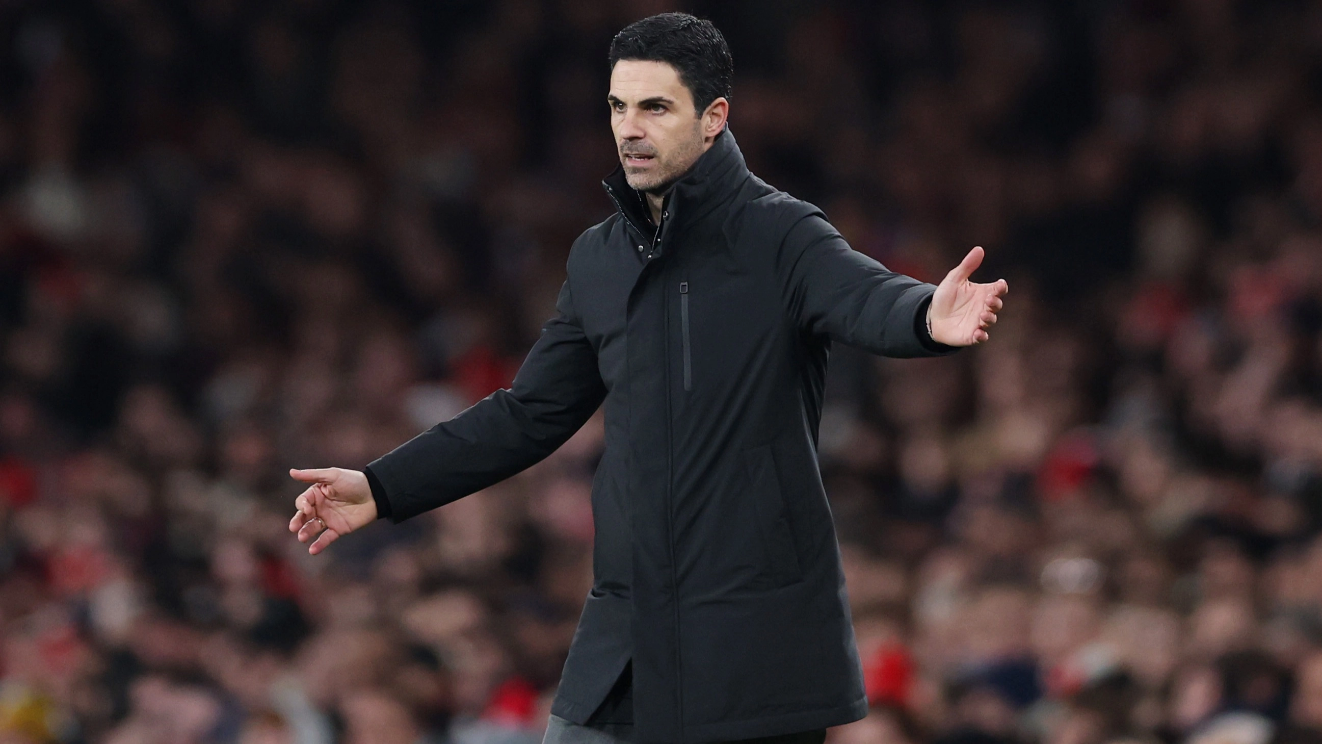 Patrick Vieira Hits Out at Mikel Arteta's 'Backwards' Tactics in Man Utd Defeat