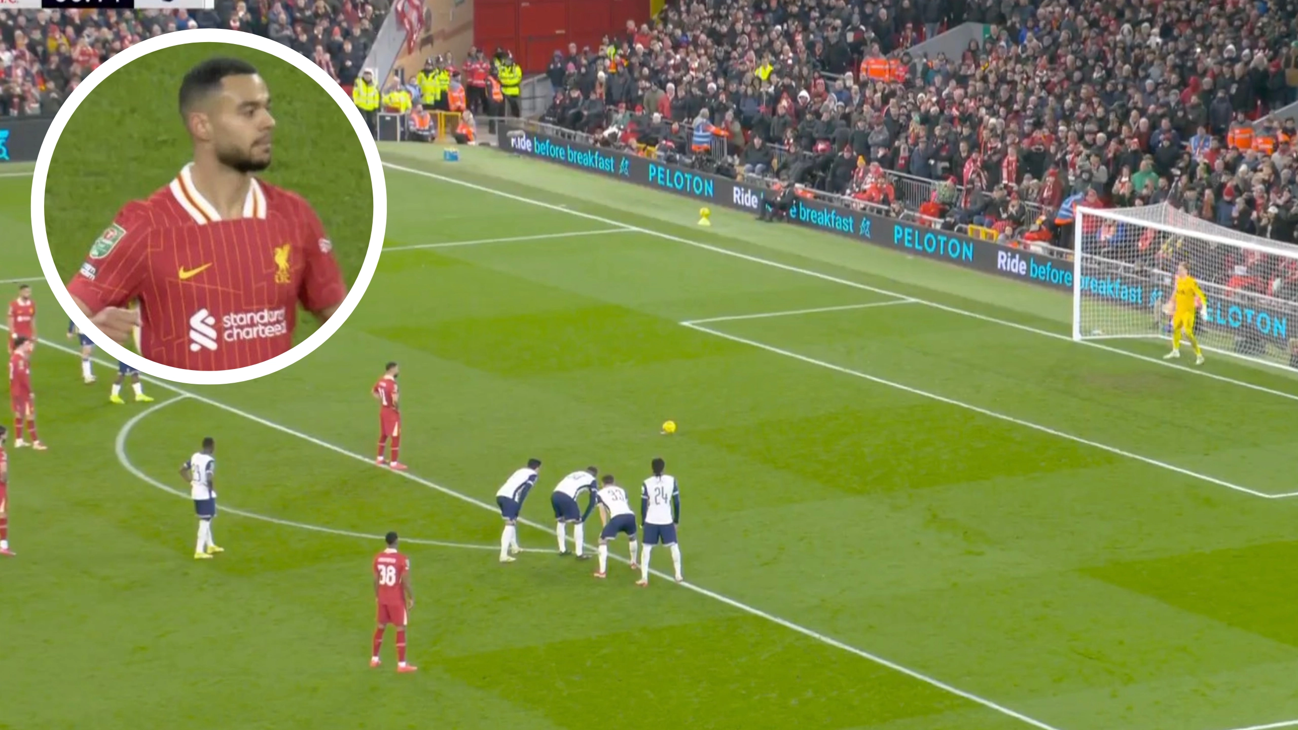 Fans have spotted what Cody Gakpo does moments before Mo Salah takes a penalty and it happened again vs Spurs