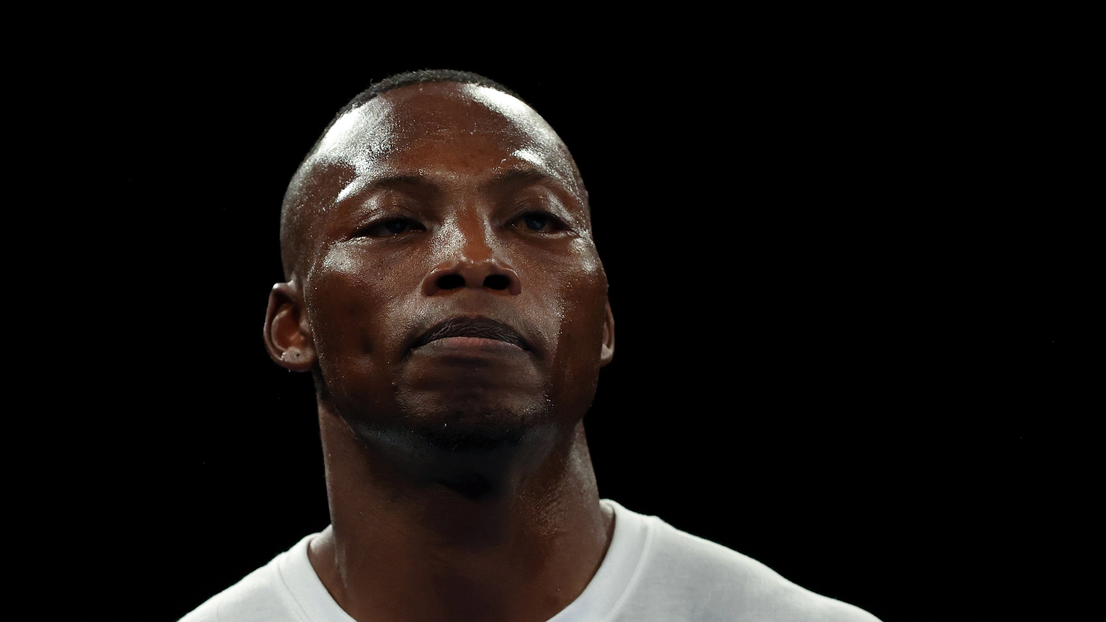 Two-time boxing world champion shot dead aged 38 in fatal ambush at his own home