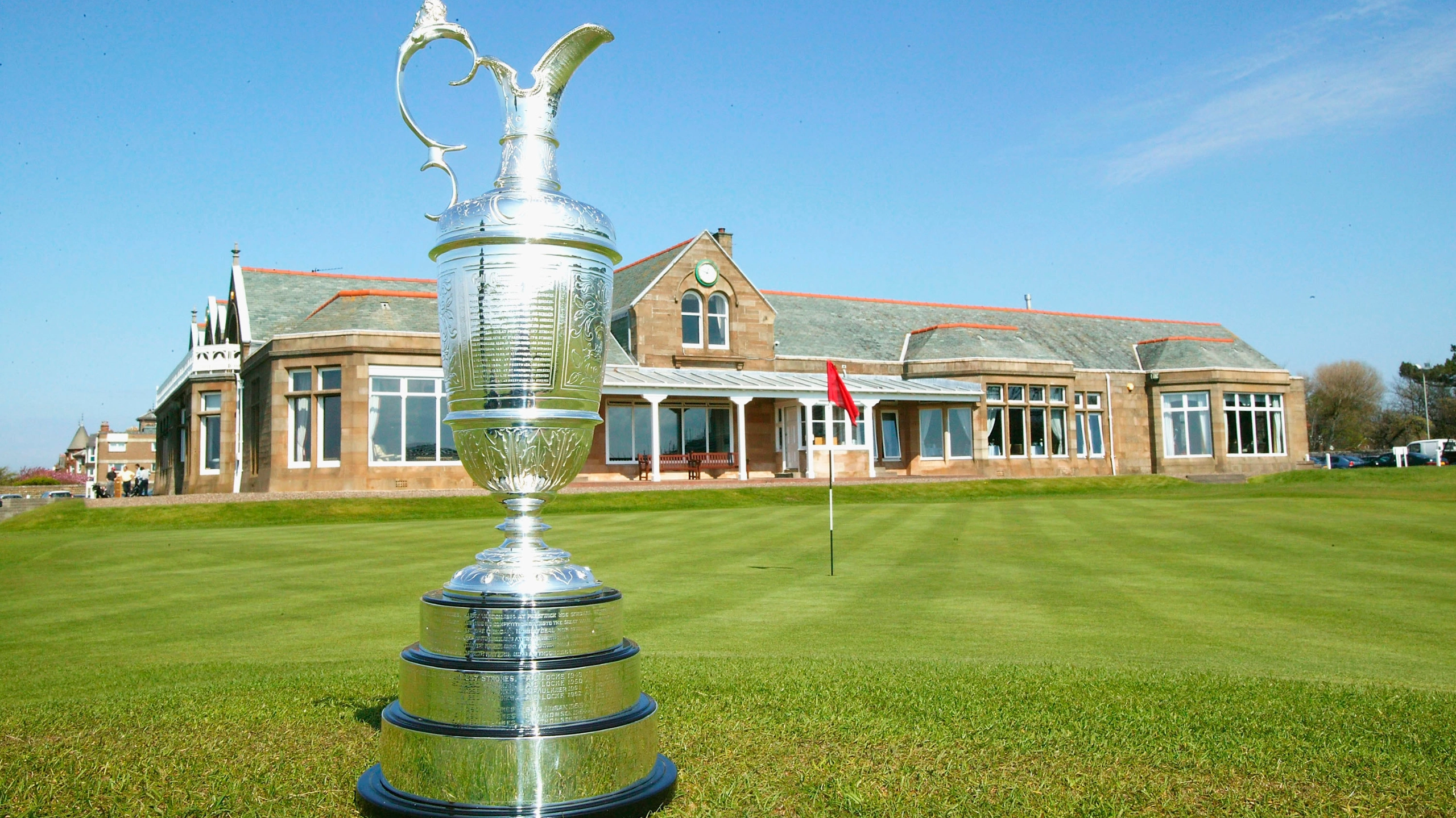 The 'world's worst golfer' tricked his way into The Open event and what happened next stunned everyone