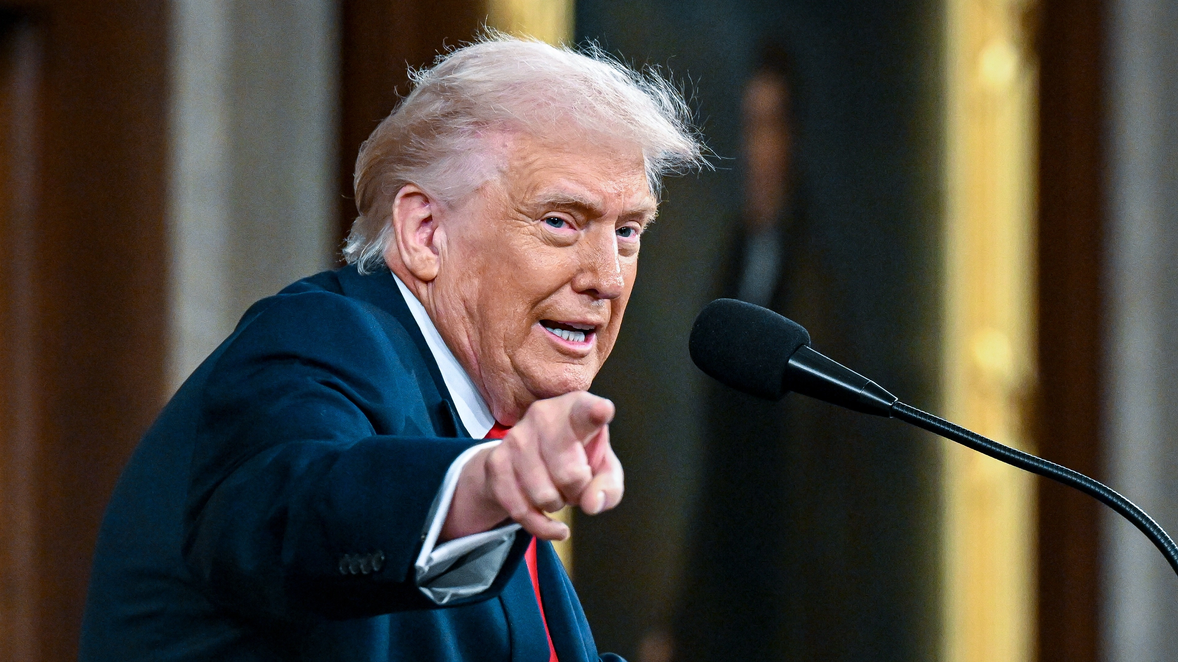 Donald Trump 'banned' Diego Maradona from entering US for 'insulting him'