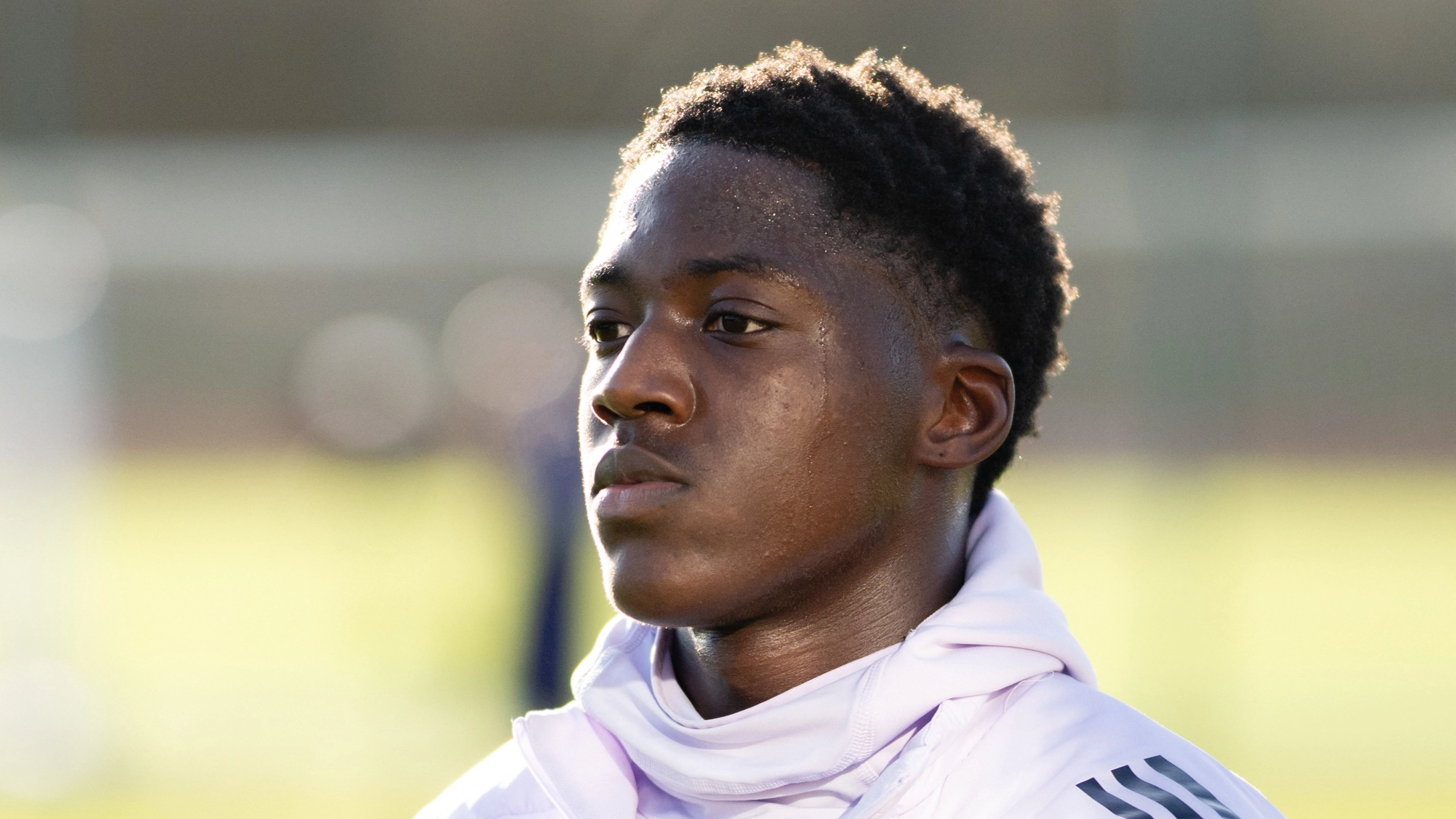 Kobbie Mainoo has 'lingering issue' at Man Utd as contract update issued