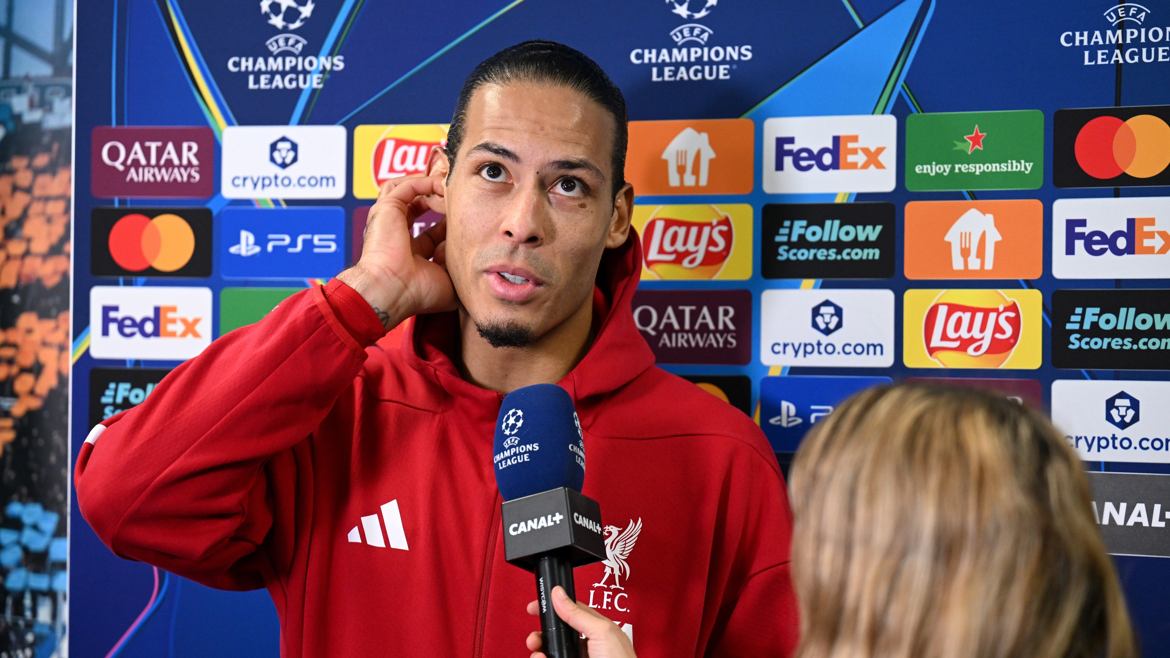 Virgil van Dijk Calls Out Reporter After ‘Disrespectful’ Arne Slot Remark