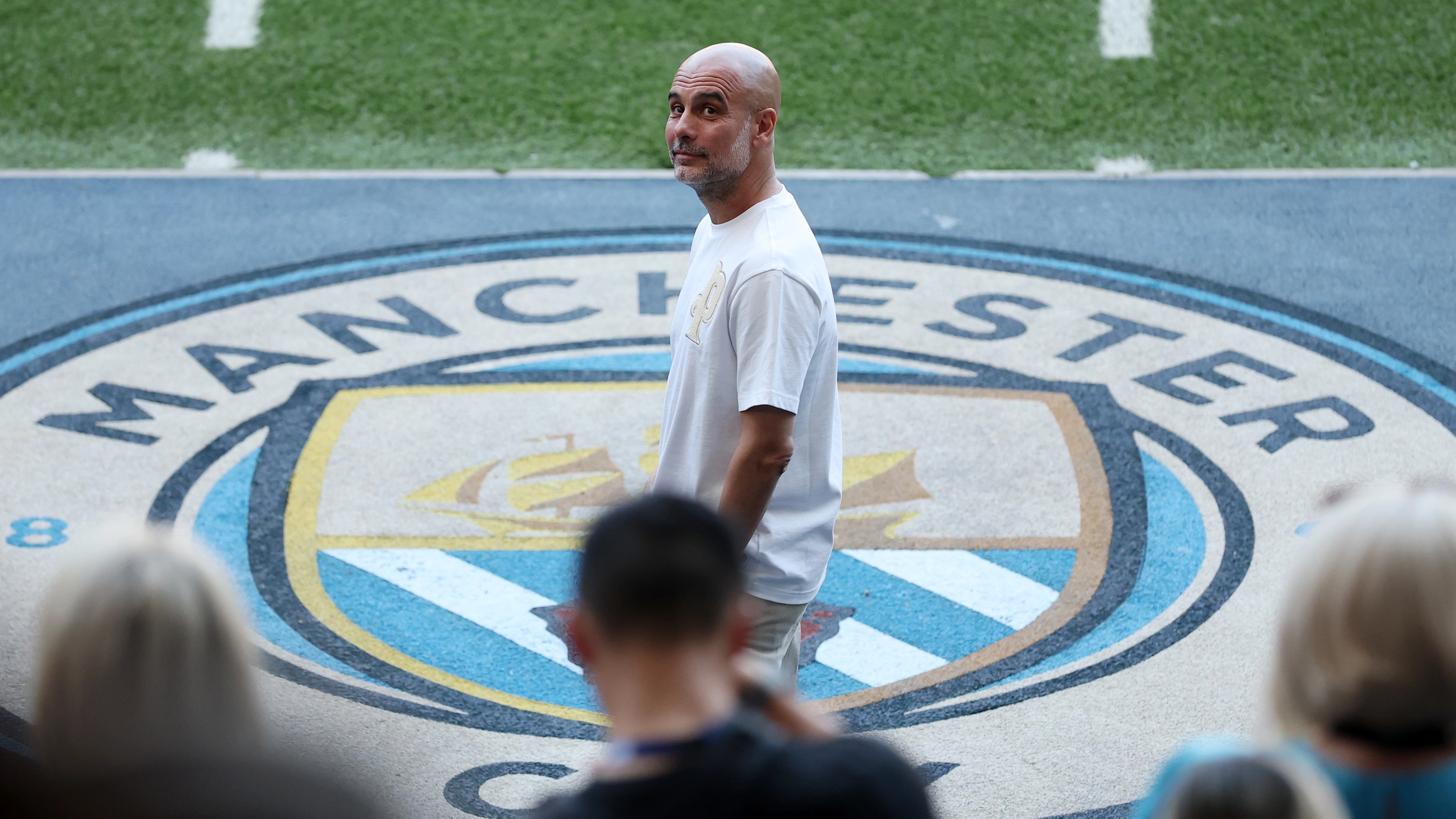 Pep Guardiola to show support for Man City with public gesture following talks with club figures