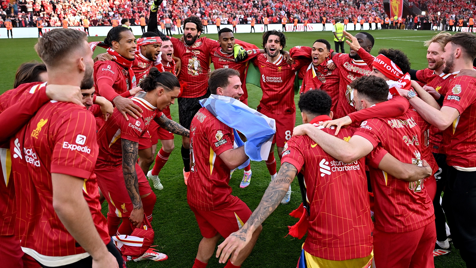 Liverpool star makes decision on future after being told to 'leave the club' following Premier League title win