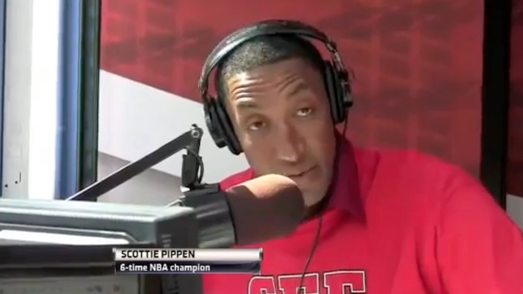 Scottie Pippen gave 'the best damn answer' when asked if Michael Jordan or LeBron James is the NBA GOAT