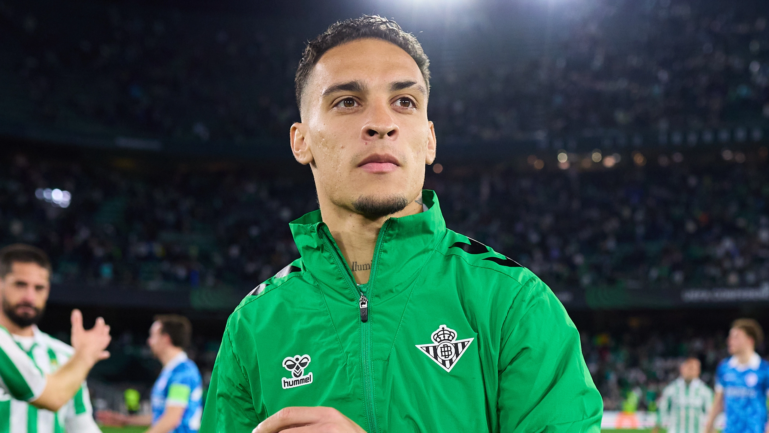 Man Utd could use Antony in ambitious swap deal with European giant to fix problem position