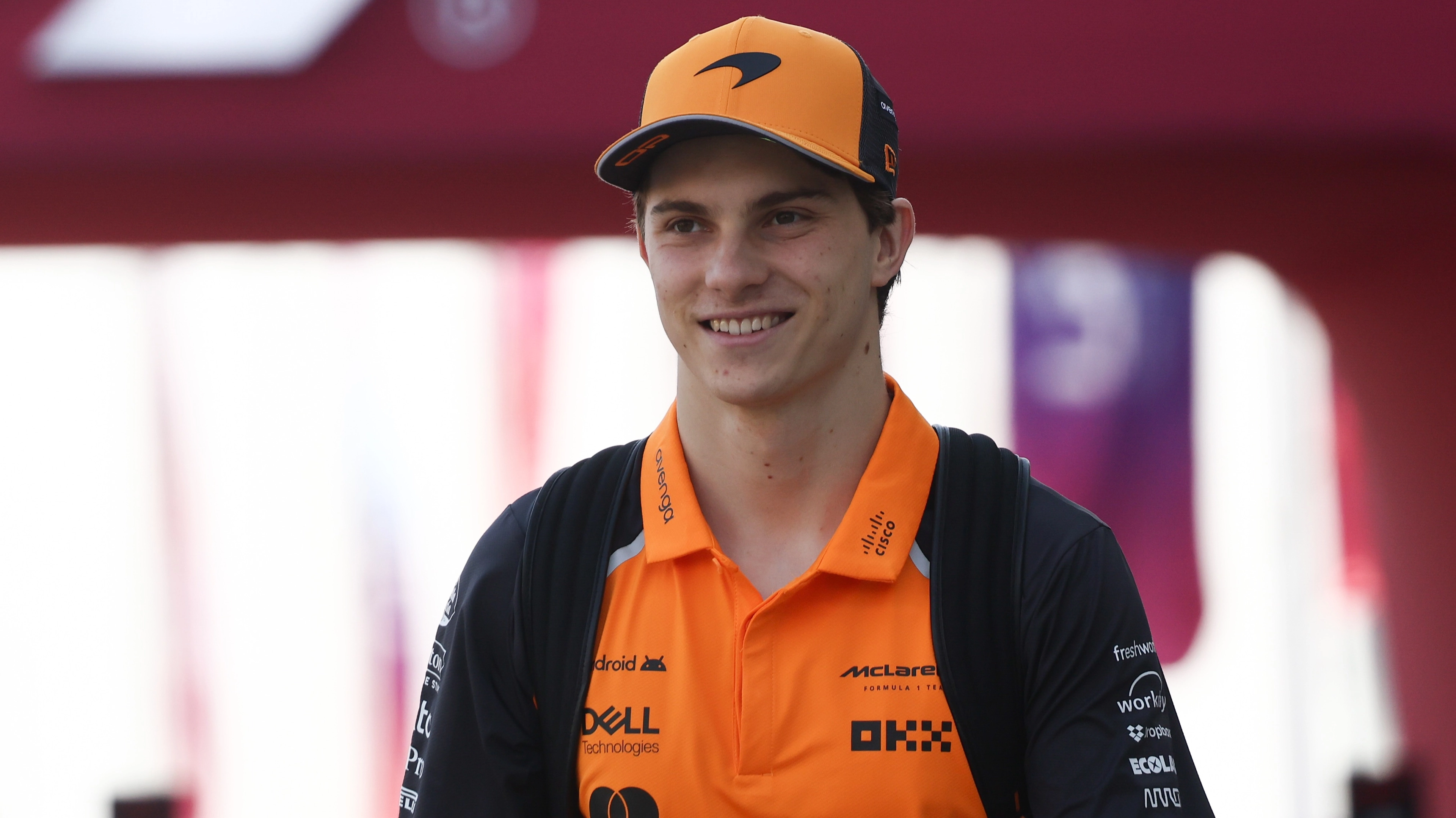 Oscar Piastri Tipped to Use Controversial Lewis Hamilton Tactic vs Lando Norris