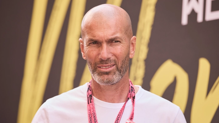 Zinedine Zidane Announces Long-Awaited Football Return