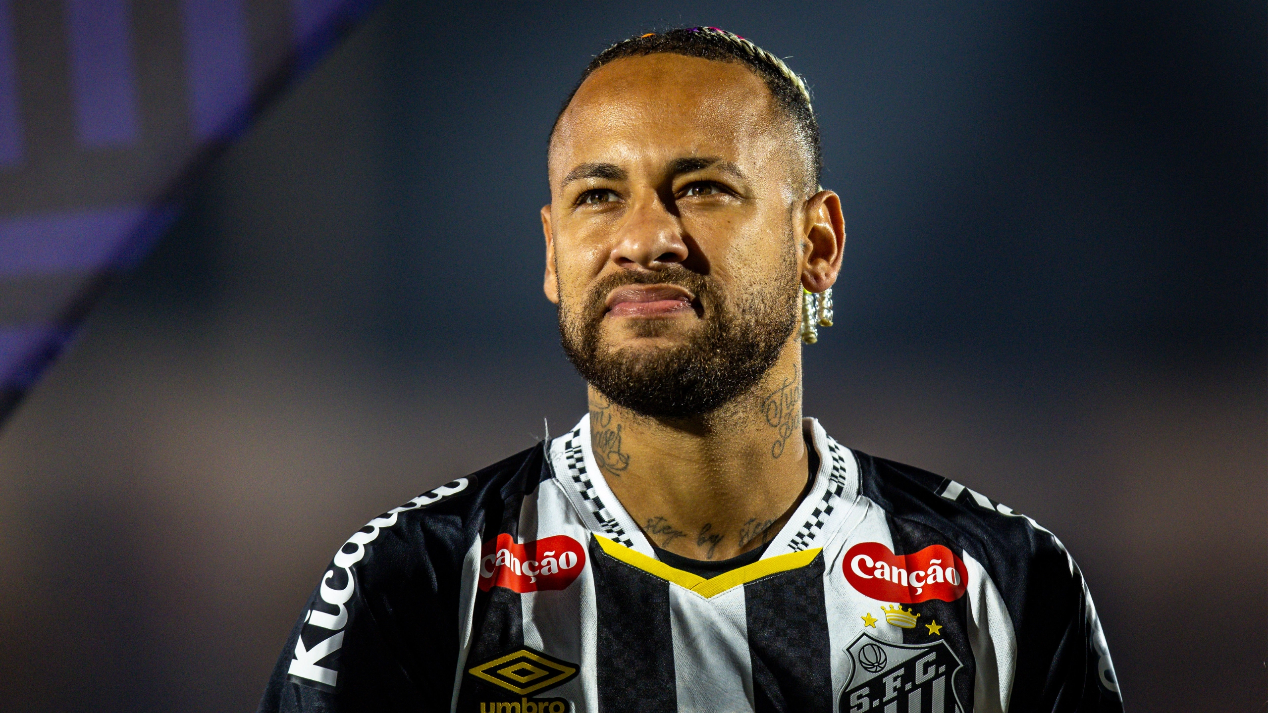 Neymar in talks to join huge European club in controversial transfer that will anger his former side