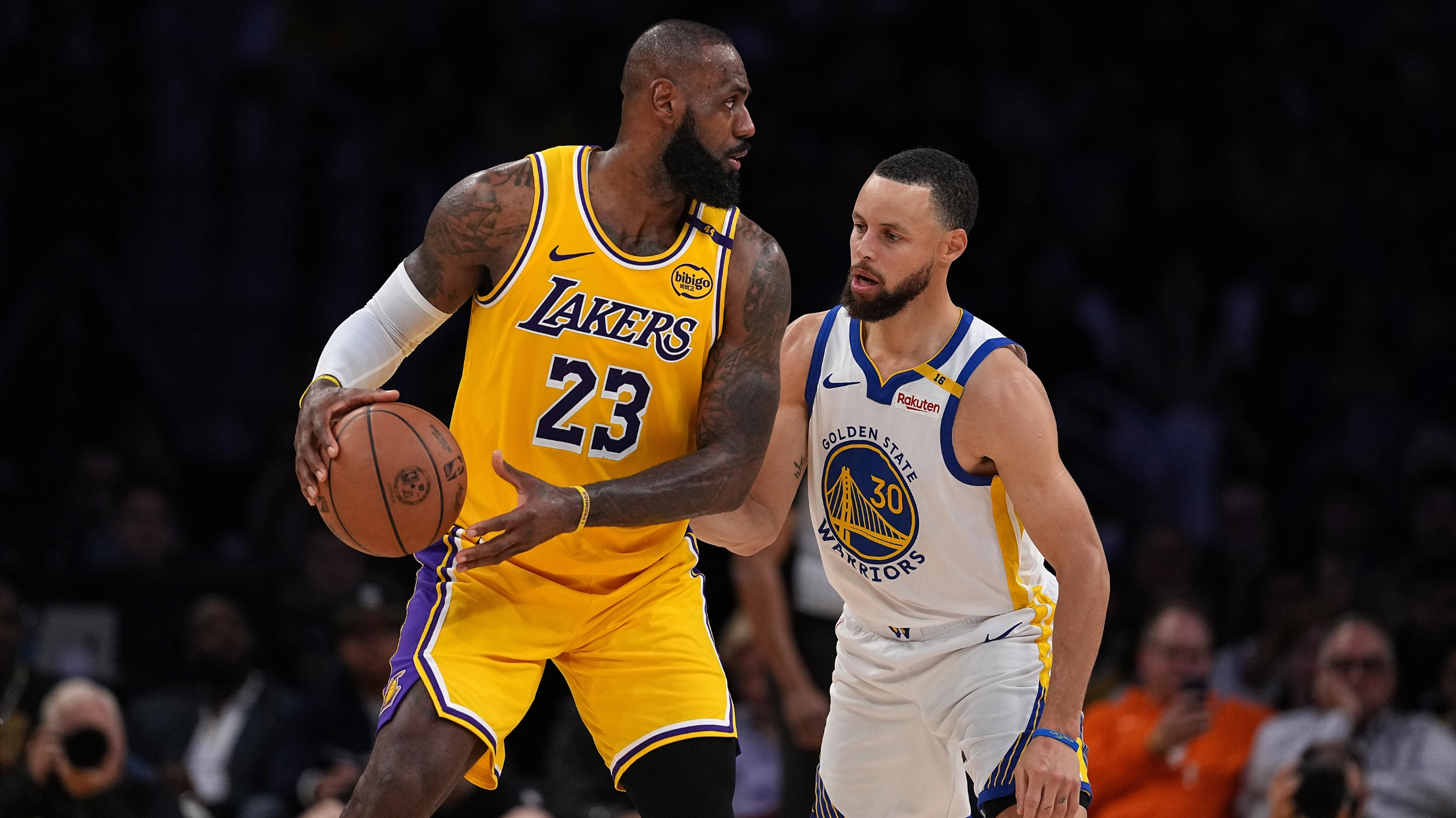 LeBron James vs Steph Curry debate settled as NBA legend reveals which star would win 1v1 tournament