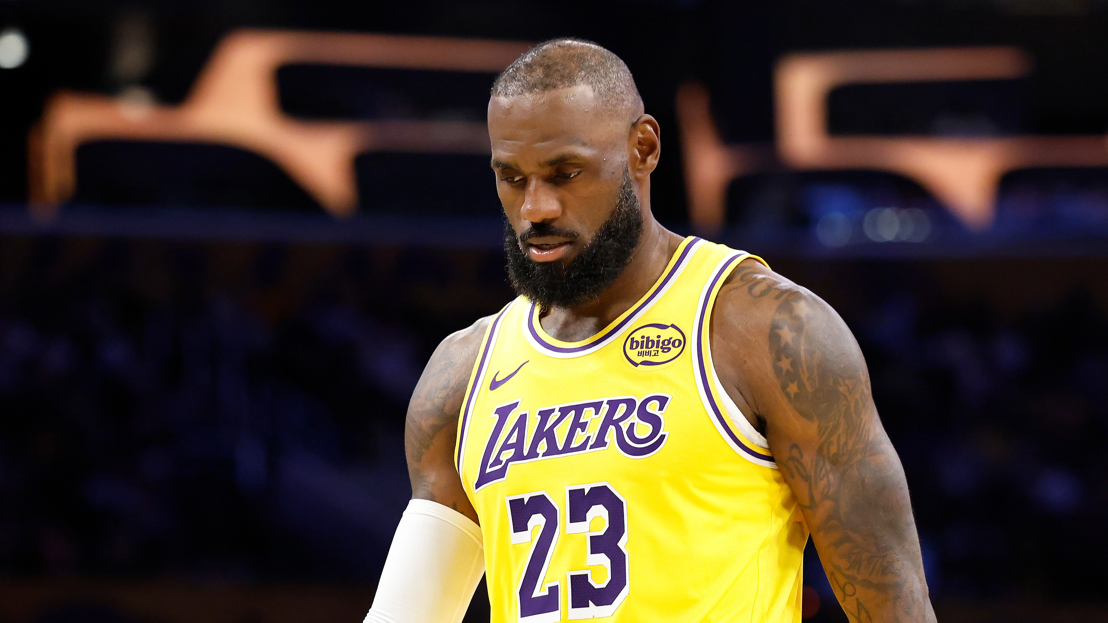 LeBron James’ Three Word Response After 19-Year Streak Ends in Lakers Game