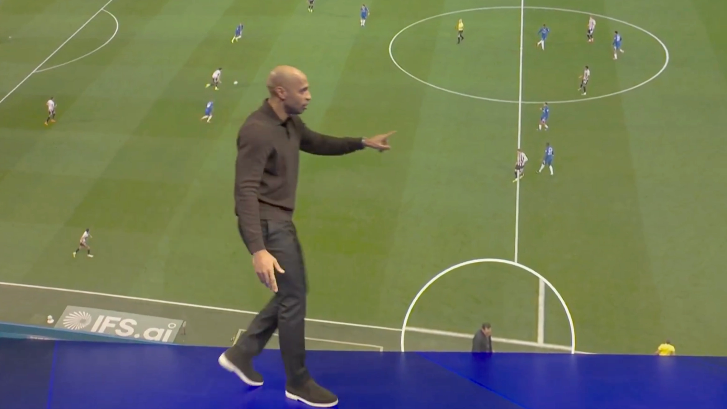 Thierry Henry slams Liam Rosenior as moment spotted in Chelsea's defeat to Newcastle