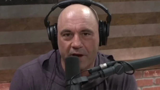 Joe Rogan convinced Donald Trump 'knows something' about controversial topic but is keeping it secret