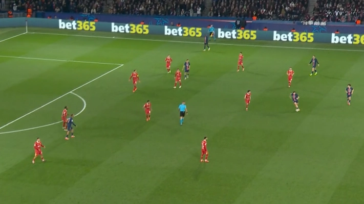 Liverpool fans have fully lost it with one player after 45-minute disasterclass vs PSG