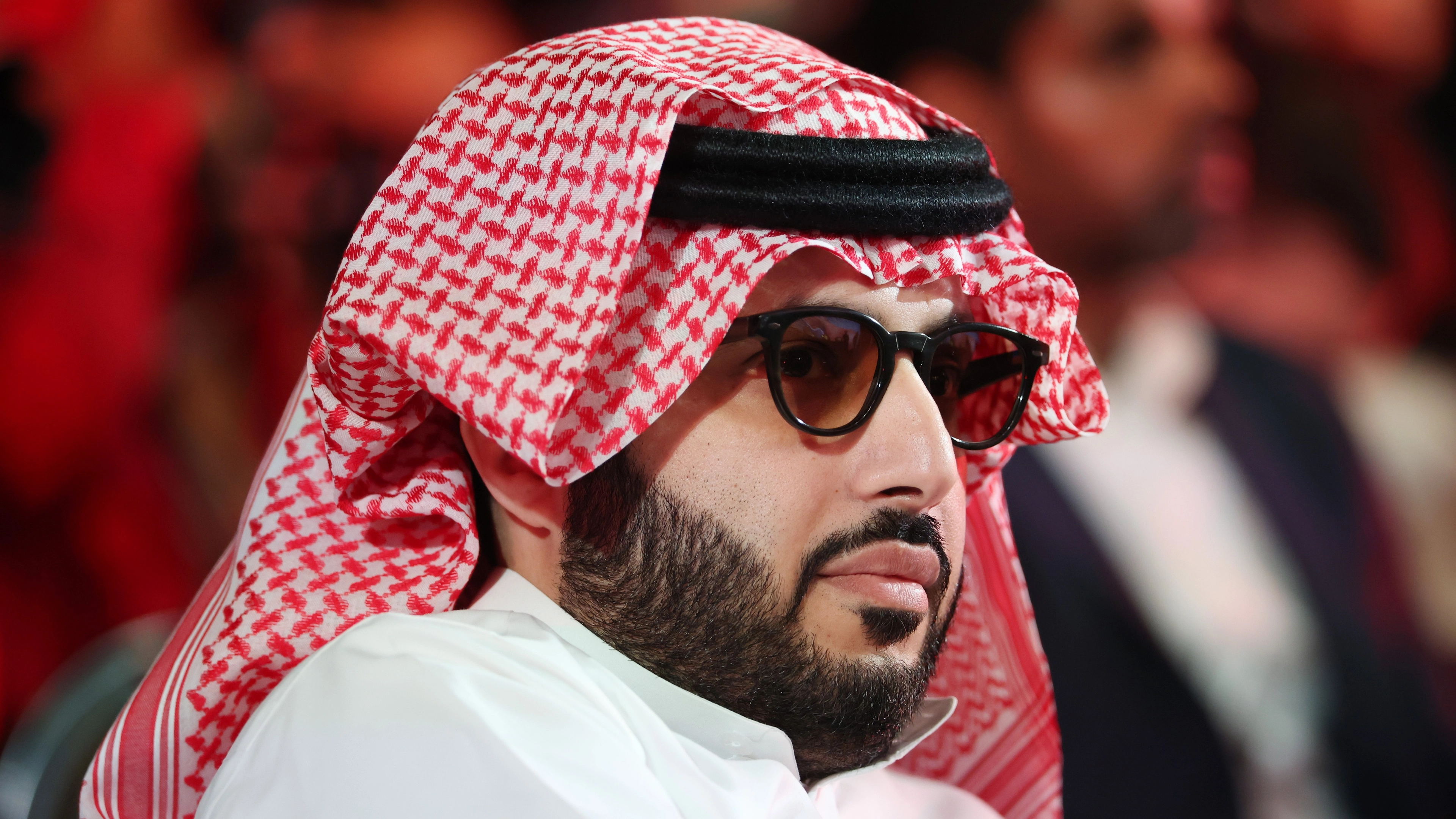 Saudi Masters Tipped to Offer Never-Before-Seen 'Golden' Prize For Rarest Shot in Darts